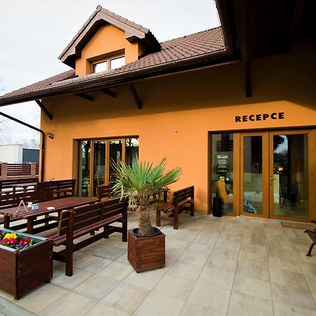 Penzion Na Americe Nove Jirny Exterior photo